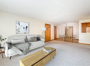 1325 Worcester Rd APT C3, Framingham, MA 01701