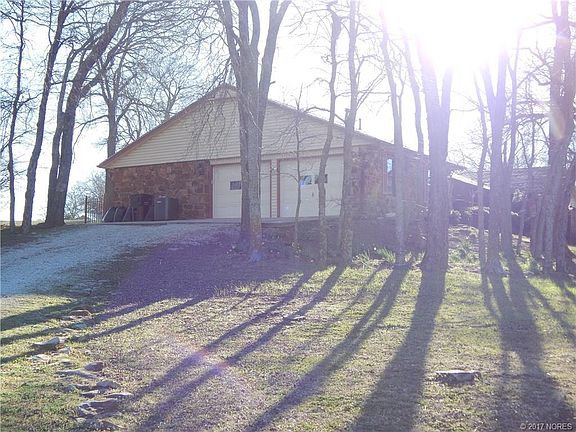 5th image of 9104 Colonial Dr