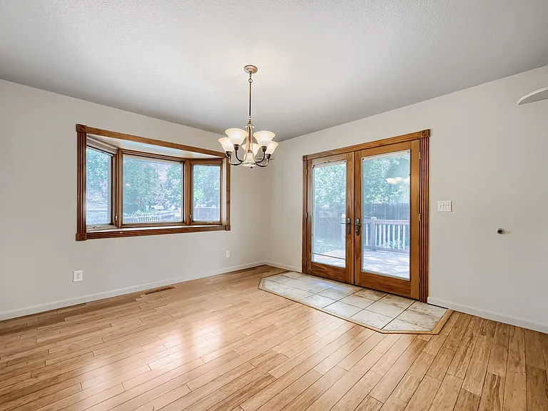 2821 E Serendipity Cir — Photo 3