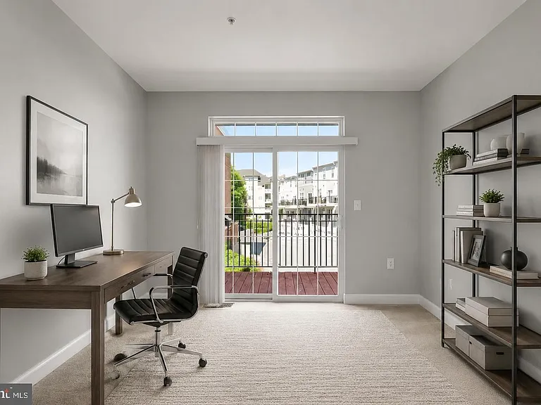 242 N Summit Ave #21 — Photo 37