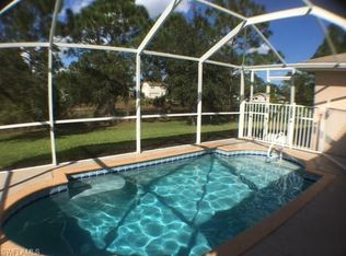 2806 42nd St SW, Lehigh Acres, FL 33976