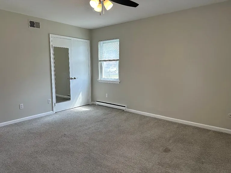4425 Cambria St — Photo 2