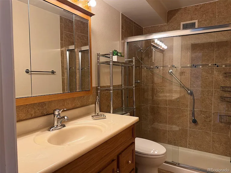 605 S Alton Way #12B — Photo 14