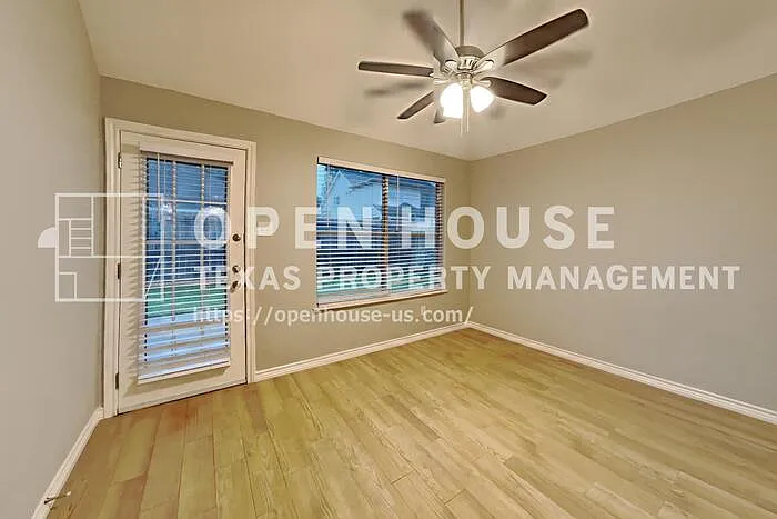3344 Zubin Ln — Photo 17
