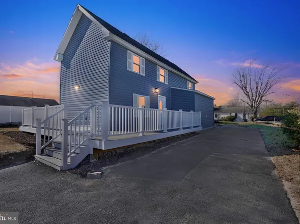 5904 Harvey St, East New Market, MD 21631
