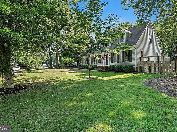 5th image of 2000 Merrymount Dr