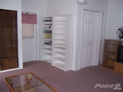 Family Room/3 bedroom