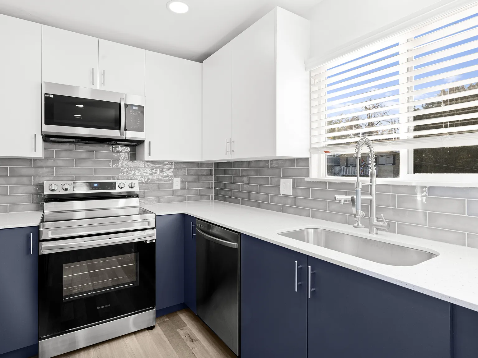 26 W Girard Ave - D — Photo 4