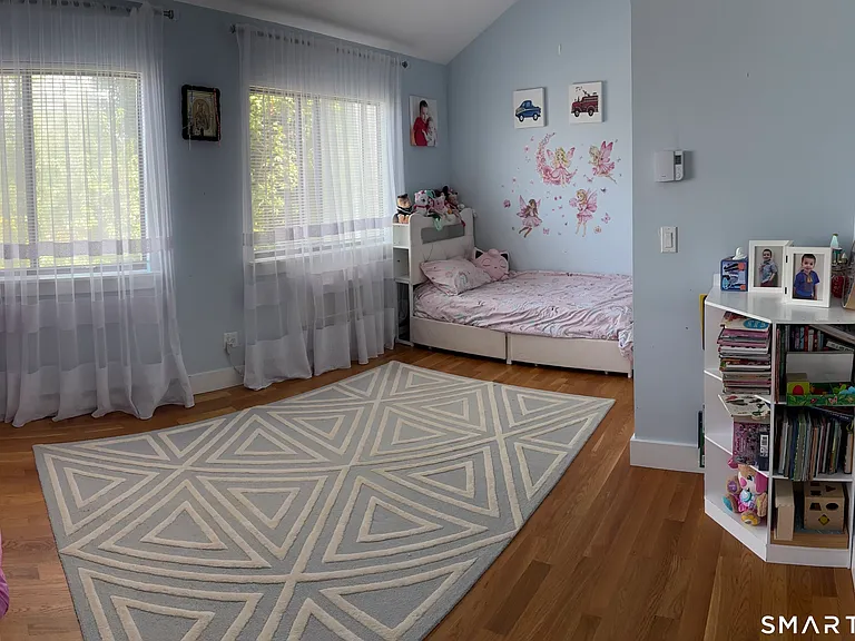 80 Lawn Ave #13 — Photo 13