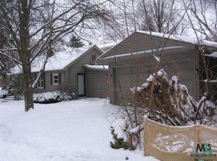 339 S Castell Ave, Rochester, MI 48307