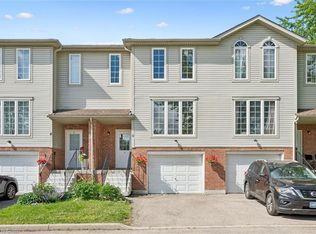 600 White Elm Blvd #9, Waterloo, ON N2V 2V2