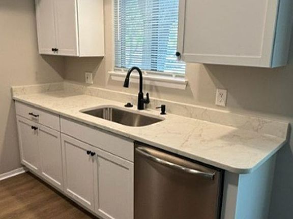 5th image of 40869 Highpointe Dr #38