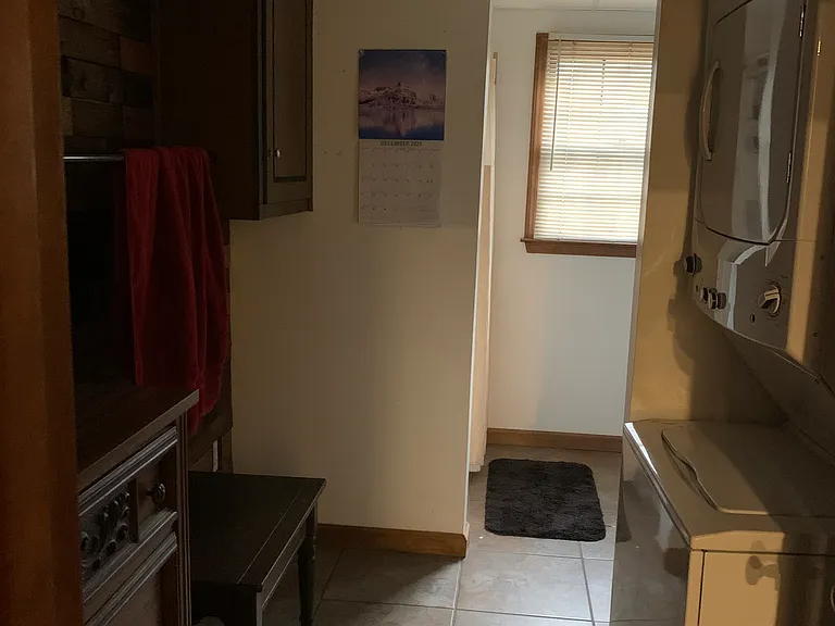 4258 Louis Rd — Photo 5