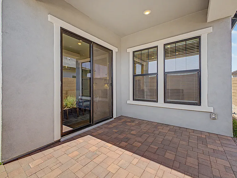 4412 N 203rd Dr — Photo 28