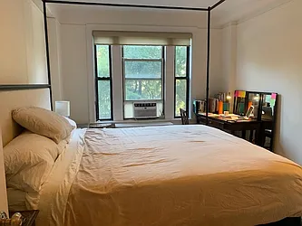 Rented by Rita S Citrin, LREB