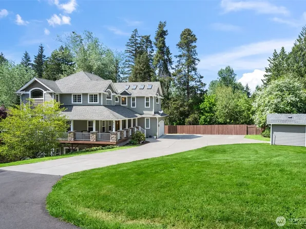 9414 214th Avenue E, Bonney Lake, WA 98391