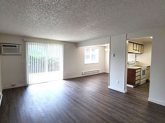 5th image of 2809 E Upriver Dr APT 5