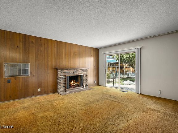 4th image of 2055 Windsor Way