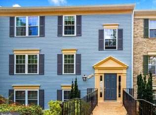 7743 Inversham Dr APT 198, Falls Church, VA 22042