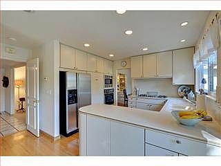 5th image of 6646 Mount Holly Dr