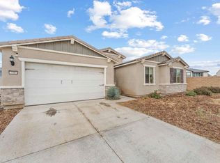 750 Green Ct, Perris, CA 92571