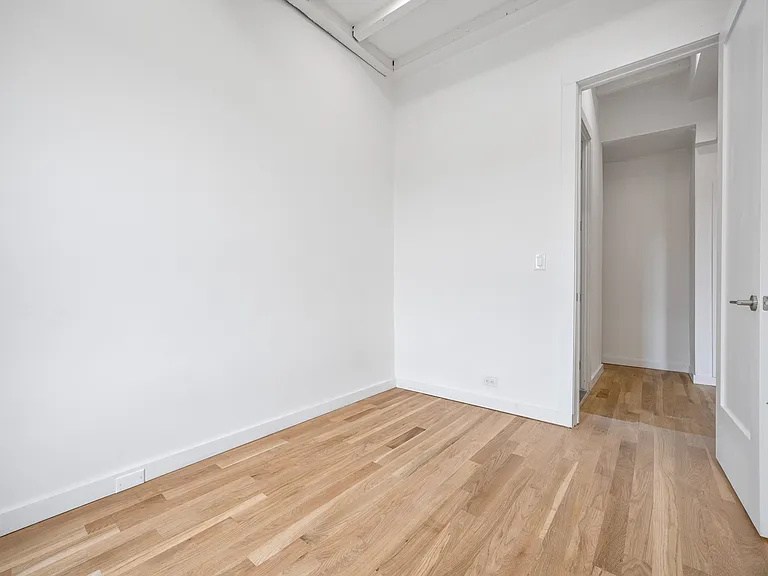 75 Bainbridge St #4B — Photo 20