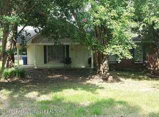 5684 Winterwood Dr, Horn Lake, MS 38637