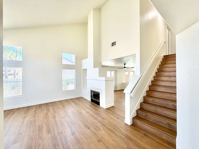 15854 Pampas Ct — Photo 5