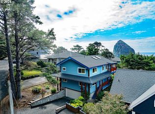 1740 View Point Ter, Cannon Beach, OR 97110