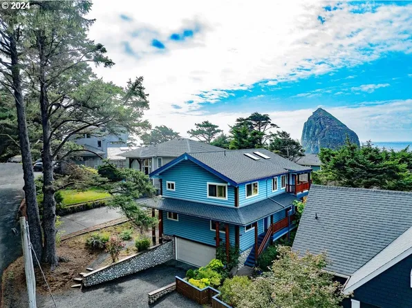 1740 View Point Ter, Cannon Beach, OR 97110