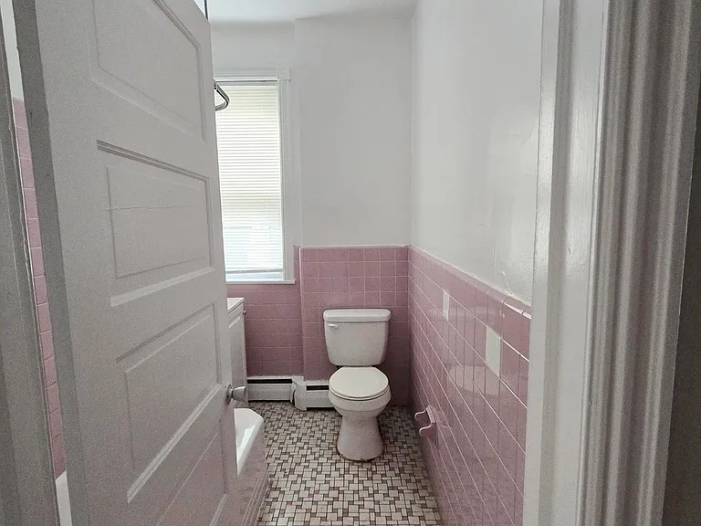 5709 Leonard St #2 — Photo 6
