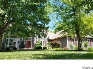 7969 Austrian Pine Cir, Manlius, NY 13104