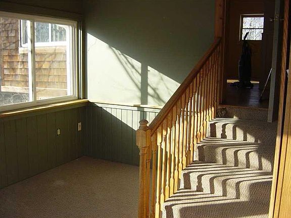 4th image of 4998 Riverview Dr