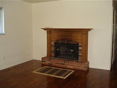2nd image of 2617 S Capitol Ave