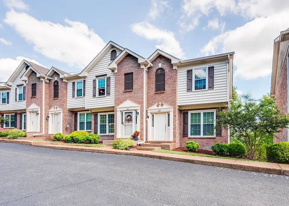 1612 Brentwood Pointe