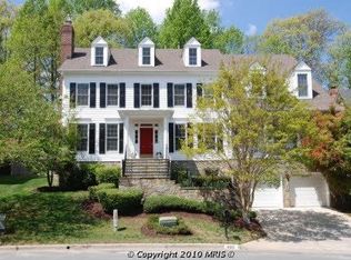 6815 Rannoch Rd, Bethesda, MD 20817