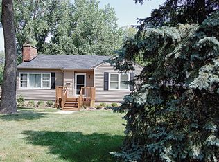 5529 Washington St, Downers Grove, IL 60516