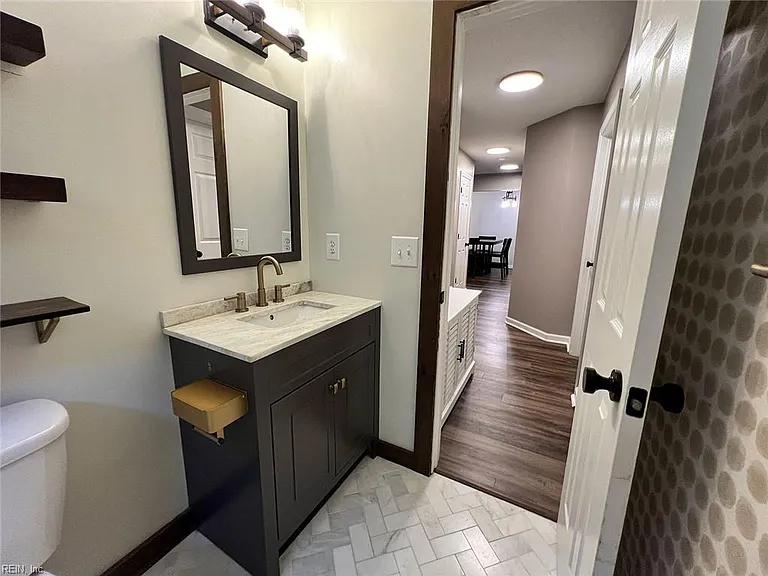 120 Misty Ridge Ln — Photo 4