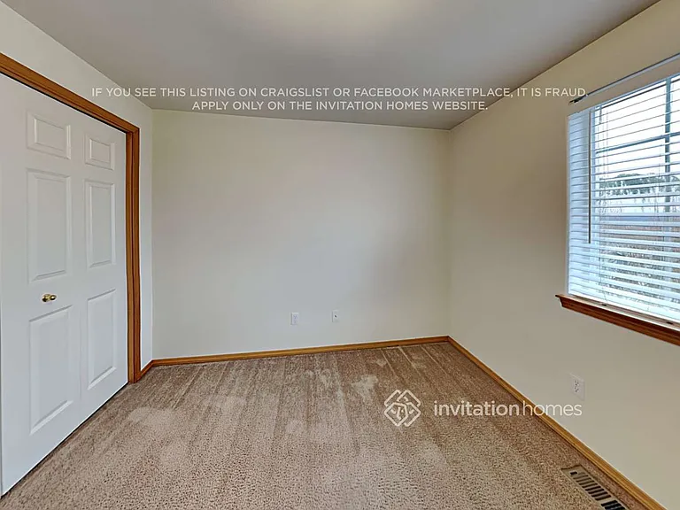 17617 Upland Dr — Photo 14