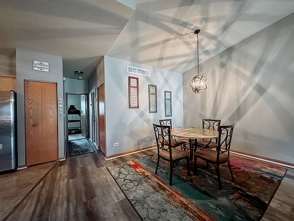 5th image of 1104 Chovan Dr #1104