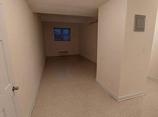10240 62nd Ave APT 1N, Forest Hills, NY 11375