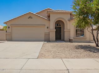 3337 E Warbler Rd, Gilbert, AZ 85297