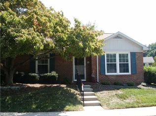 4917 Tower Rd APT E, Greensboro, NC 27410