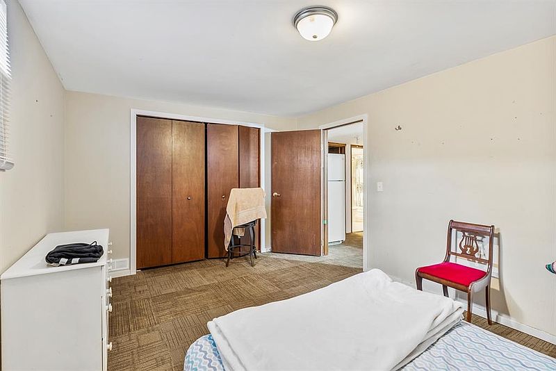 Calgary House for rent - 4 Bedrooms — photo 12