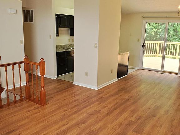 4th image of 7857 Golden Pine Cir
