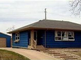321 S Blaine Ave, Sioux Falls, SD 57103