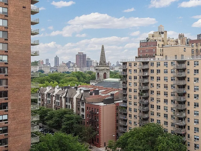 382 Central Park W #15H — Photo 1