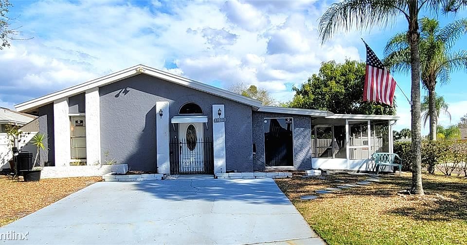 1st image of 11001 Underwood Pl