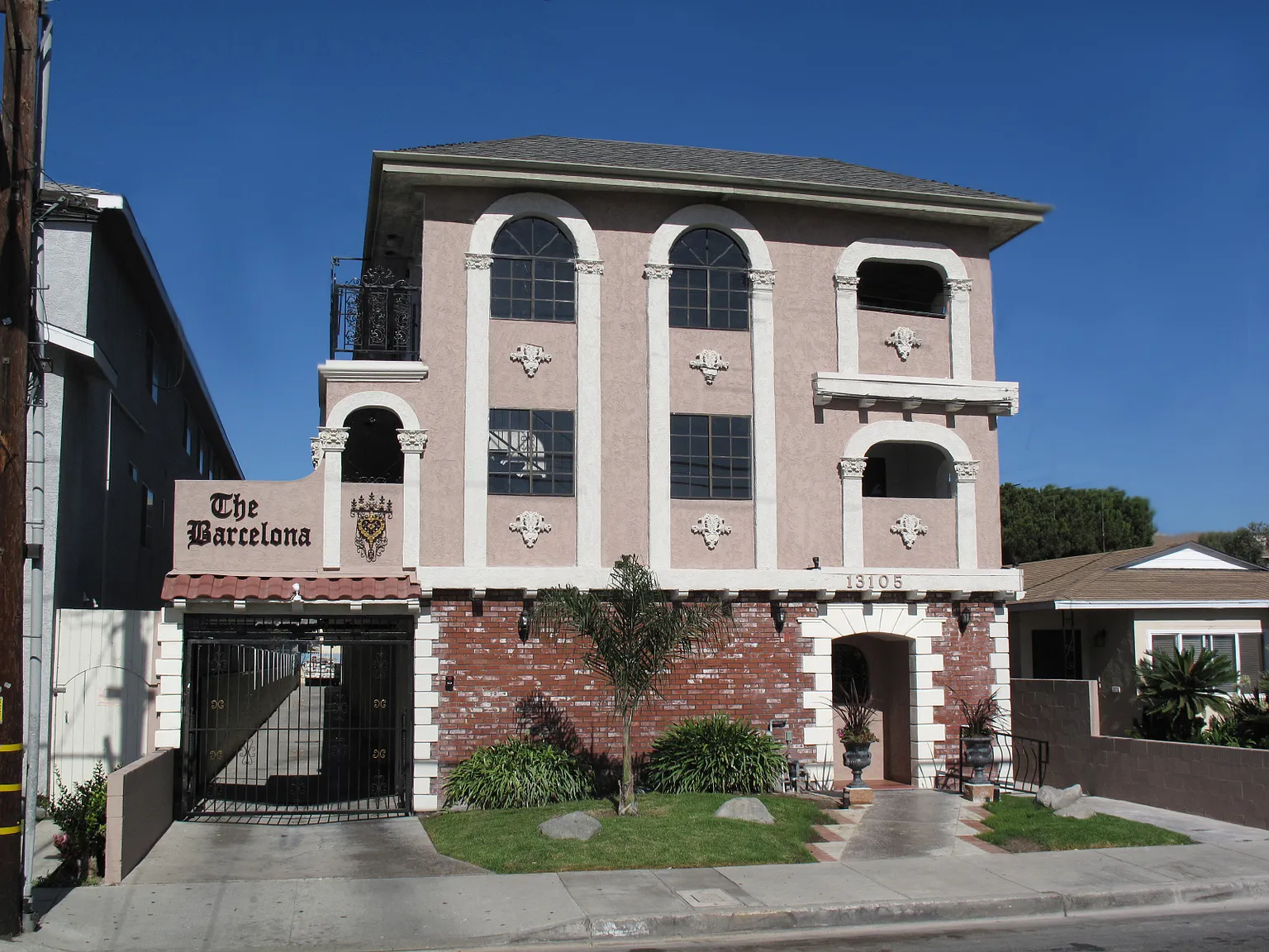 13105 Kornblum Ave — Photo 1