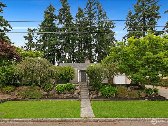 2nd image of 14080 22nd Avenue NE